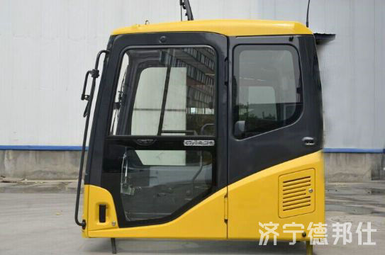 點擊檢查具體信息<br>標題：PC200-7原裝駕駛室 瀏覽次數：1162